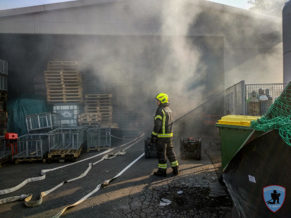 Vaja: Požar v tovarni Intec MKD, Križe, 15. 9. 2018