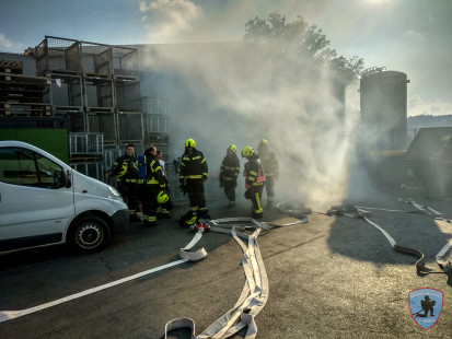 Vaja: Požar v tovarni Intec MKD, Križe, 15. 9. 2018