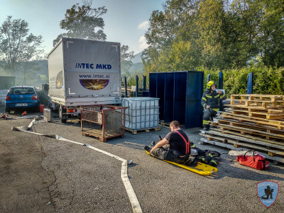 Vaja: Požar v tovarni Intec MKD, Križe, 15. 9. 2018
