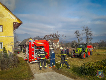 Dimniški požar, Cesta na Hudo, Kovor, 25. 12. 2016