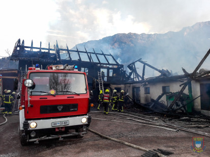 Požar gospodarskega poslopja v Podljubelju, 29. 3. 2017