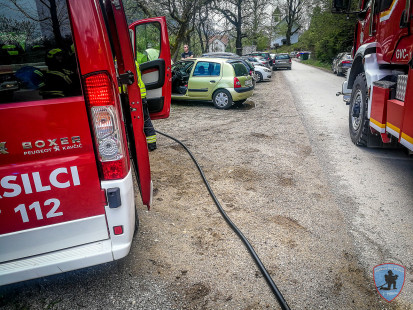 Požar vozila, Gozd, 27. 4. 2019