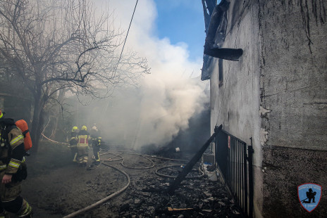 Požar gospodarskega poslopja in hiše, Hudo, 29. 1. 2020