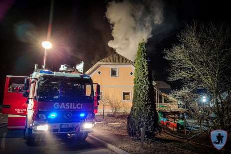 Požar stanovanjske hiše, Loka pri Tržiču, 24. 2. 2022
